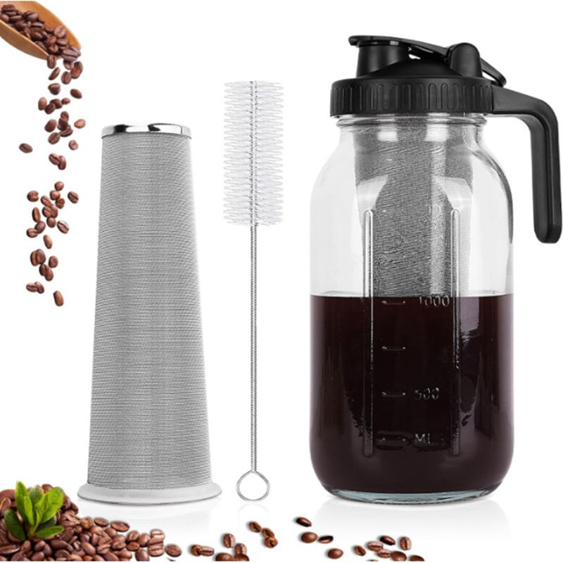 One glass cold brew pitcher with black handle lid, mesh filter and cleaning brush